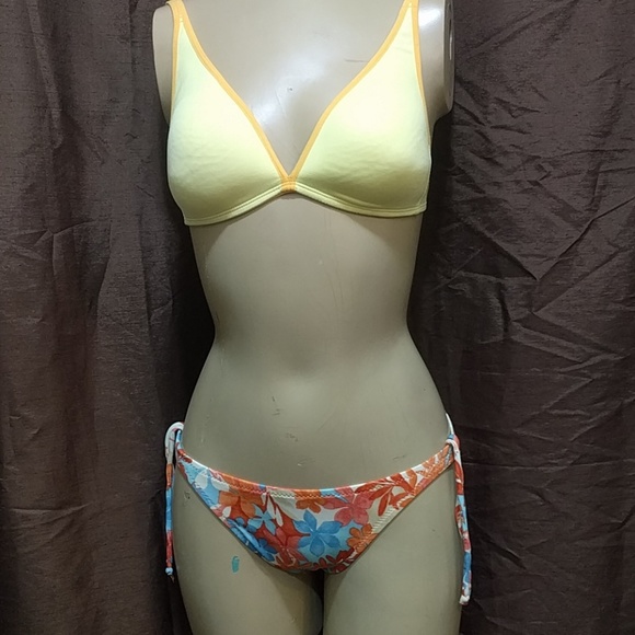 j.crew xs bikini bottoms - Picture 1 of 8